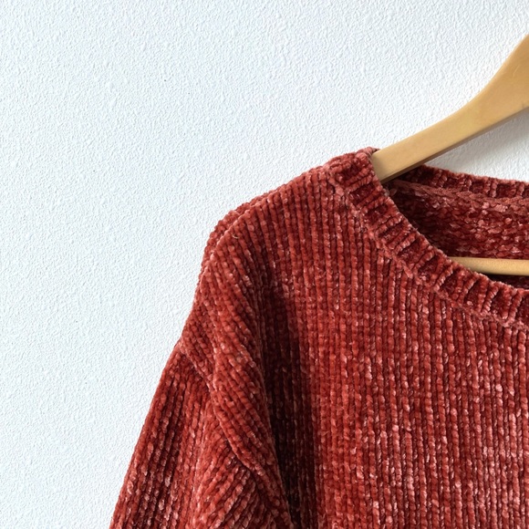 Rust chenille sweater - Picture 5 of 5